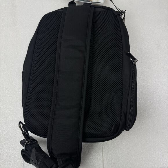 Travelon Anti-Theft Metro Sling with RFID Blocking Pouch Backpack main image 5